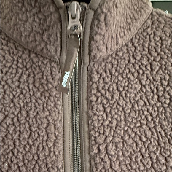 Aritzia Dark Brown Sherpa Fleece Vest - Full Zip - Picture 3 of 5